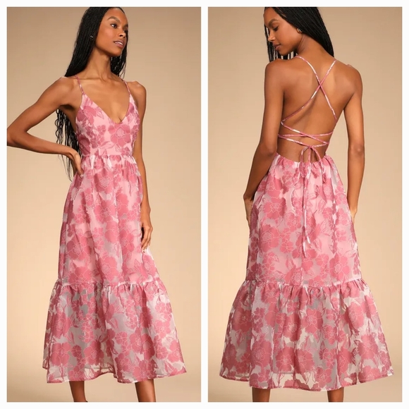 Lulus Dresses & Skirts - NWOT Lulu's Feeling Like Forever Rose Jacquard Organza Lace-Up Midi Dress